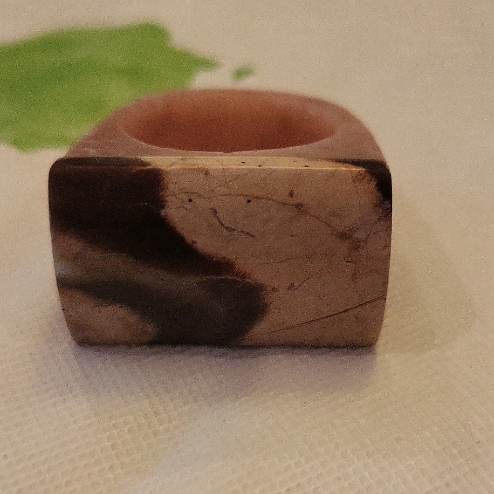 Size 10 Agate Ring